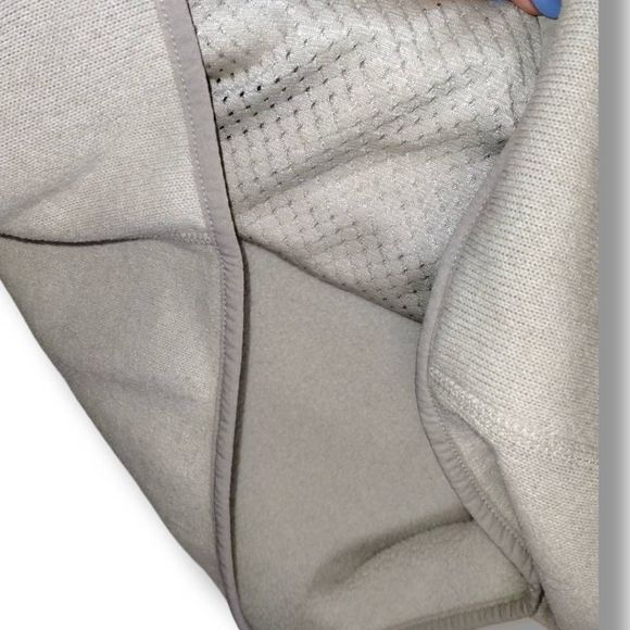 Patagonia Women's Natural Pullover Sweater 1/4 Snap Neck LS - Picture 7 of 10